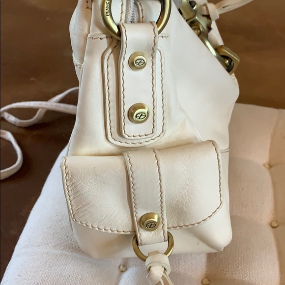 White Francesco Biasia purse - Picture 3 of 7